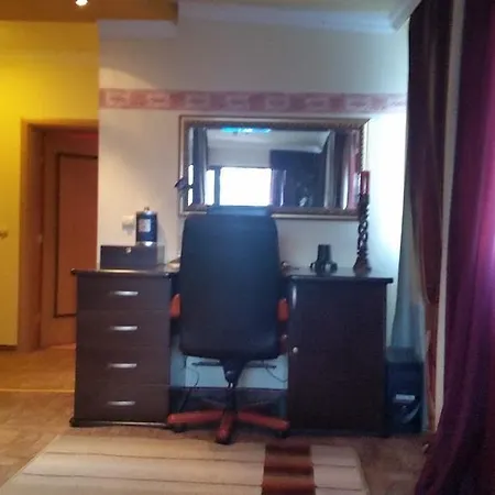 Lux بانسكو